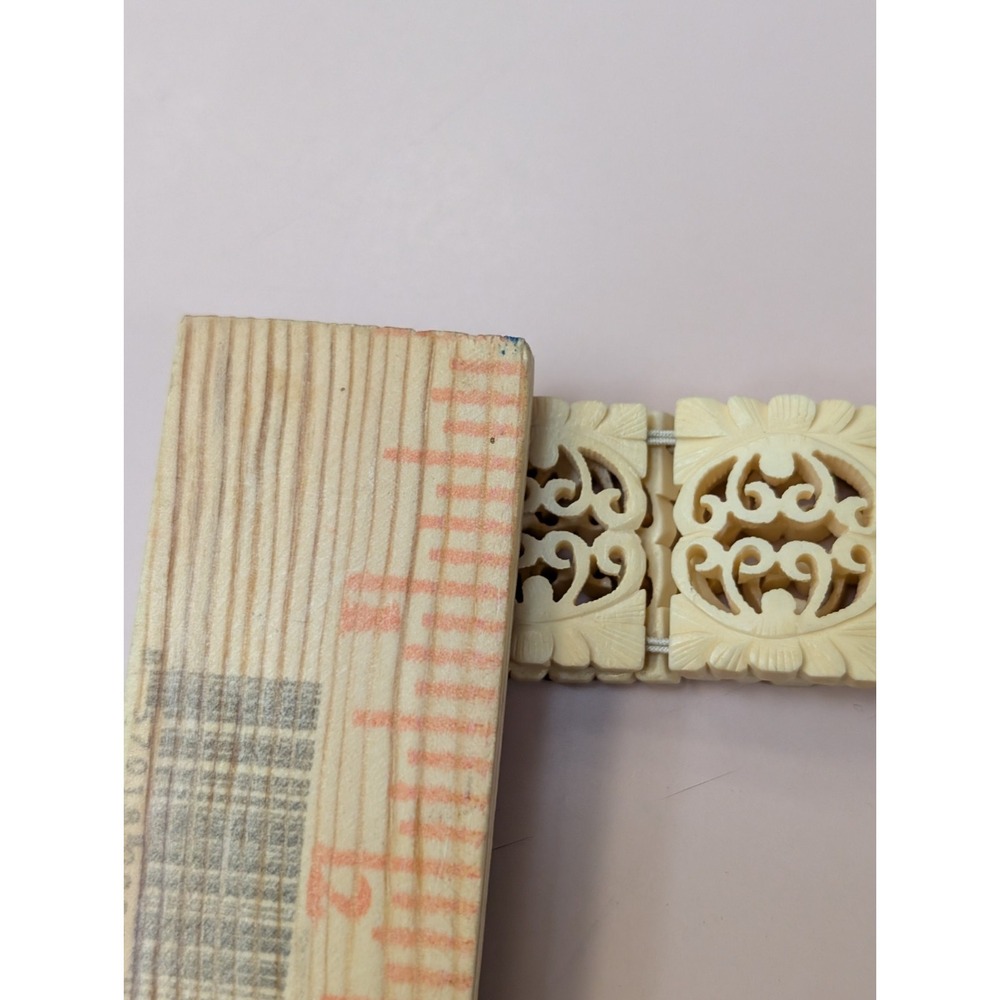 Vintage Chinese Handcarved Fish bone Chinese fortune bracelets As Is Lot Of 5 - Picture 4 of 6
